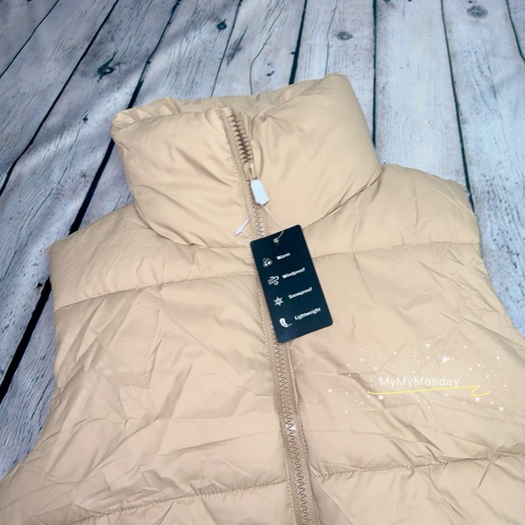 Women Puffer Vest Size S - Picture 5 of 7